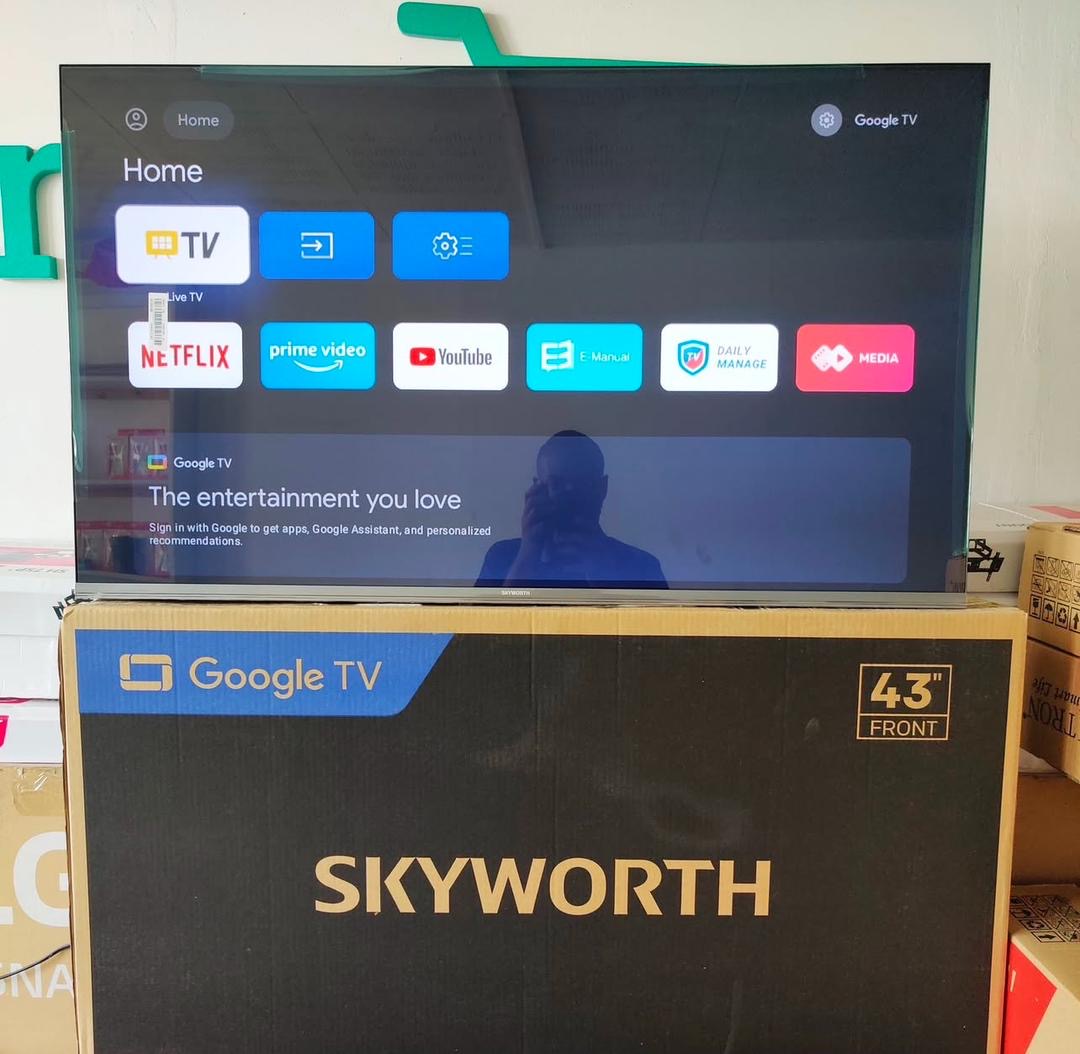 Skyworth 43” Smart TV